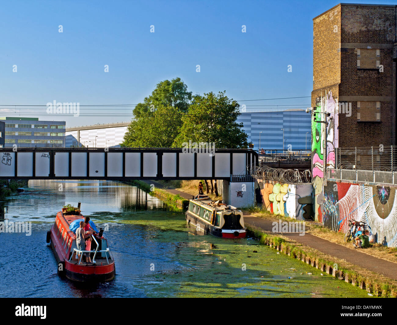 Il fiume Lee Navigazione a Hackney Wick, East London, England, Regno Unito Foto Stock