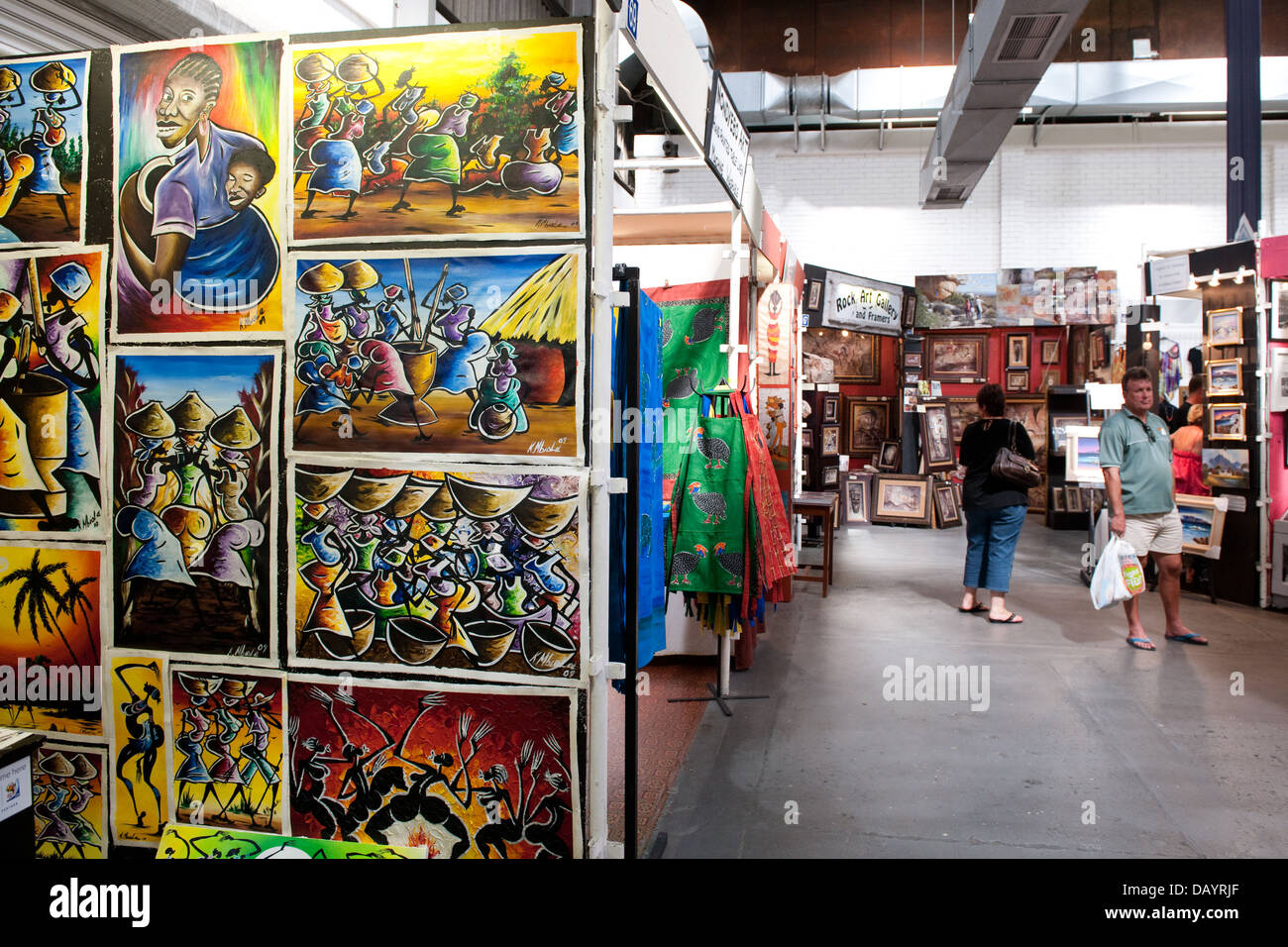 Mercato di artigianato, Victoria & Alfred Waterfront, Città del Capo, Sud Africa Foto Stock