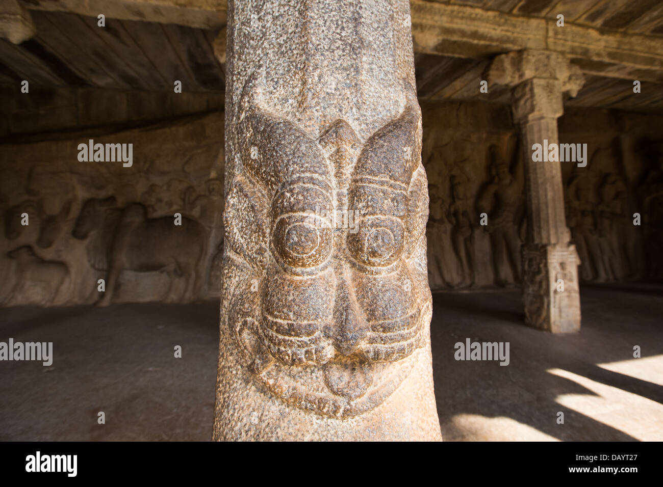 Mandapam Stone Temple Grotta, Mahabalipuram o Mamallapuram, Tamil Nadu, India Foto Stock