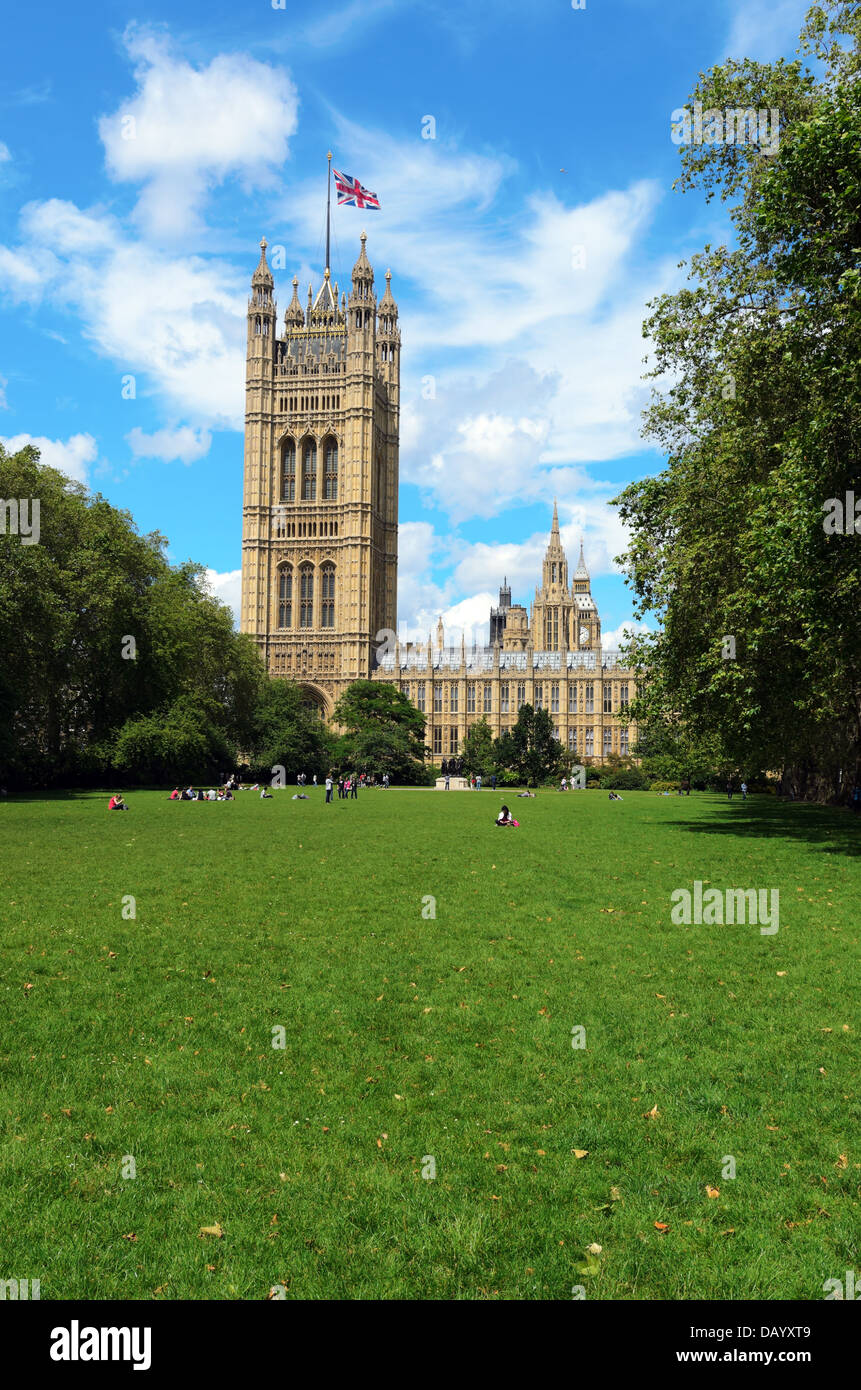 Londra, Inghilterra - Giugno 30th, 2012: Victoria Tower e il Palazzo di Westminster Londra Inghilterra. Foto Stock