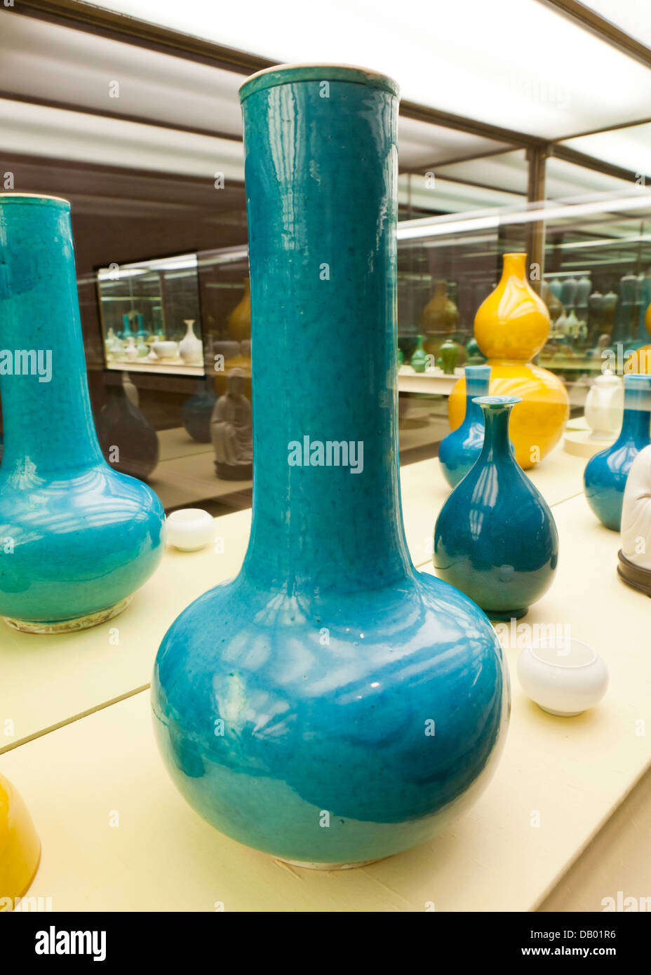 Grandi vetrate turchese vaso di porcellana - Cina, della dinastia Qing, XVIII secolo Foto Stock