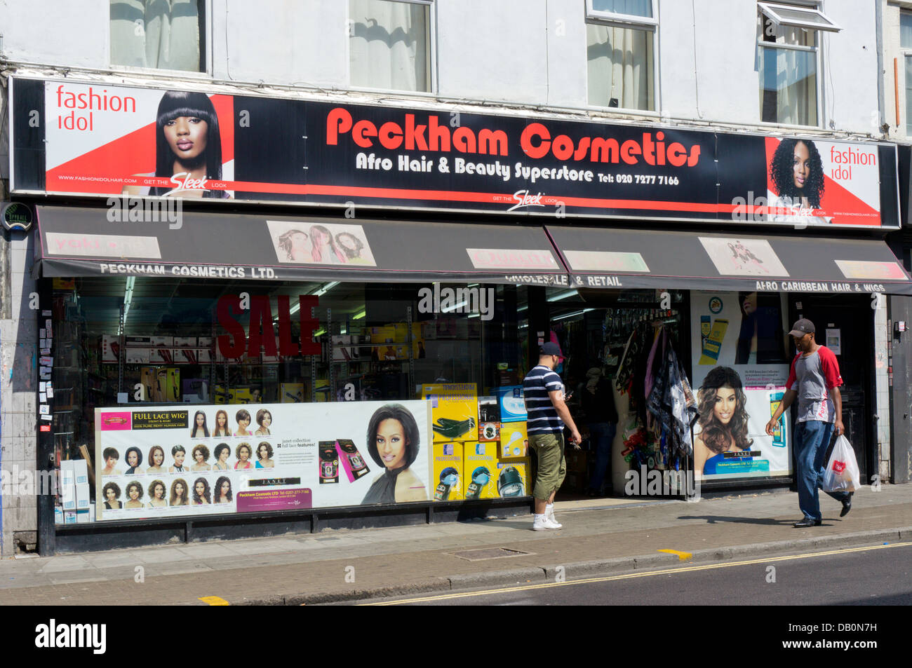 Peckham cosmetici Afro Hair & Beauty Superstore in Rye Lane, Peckham, Londra del sud. Foto Stock