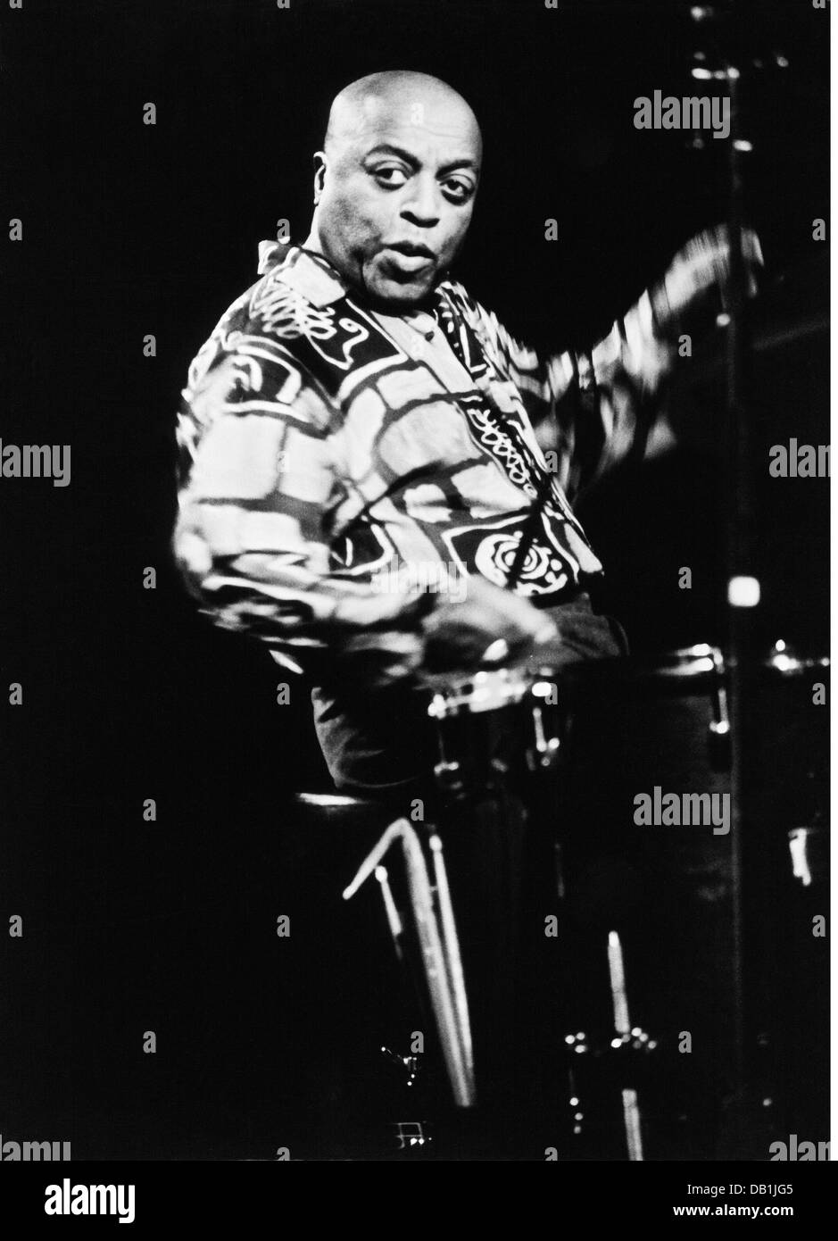 Haynes, Roy, * 13.3.1925, musicista americano (Jazz), batterista, a mezza lunghezza, durante le performance di scena, Mannheim, 1998, Foto Stock