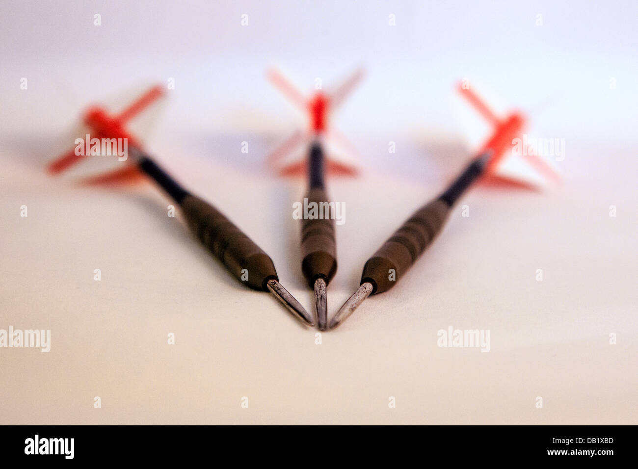 Set di 3 Freccette con bandiera inglese sui voli Foto Stock