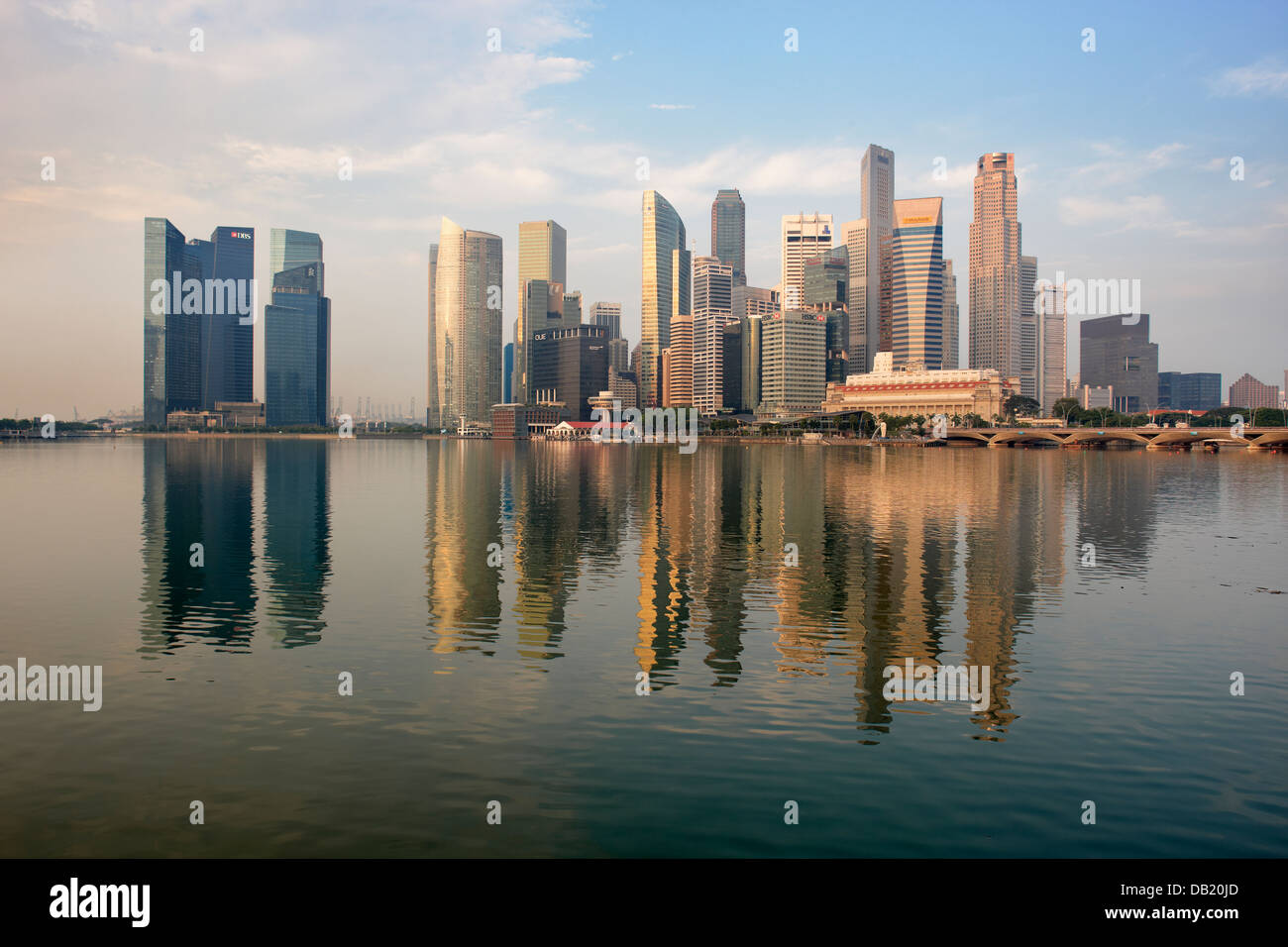 Il quartiere centrale degli affari di grattacieli, Singapore. Foto Stock