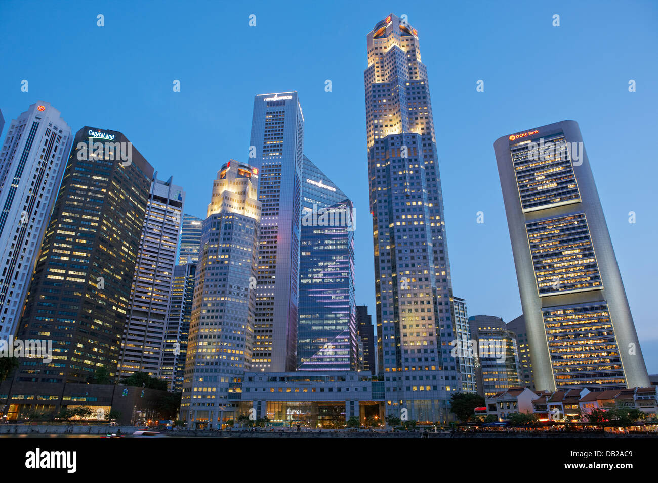Grattacieli nel distretto centrale degli affari di Singapore. Foto Stock