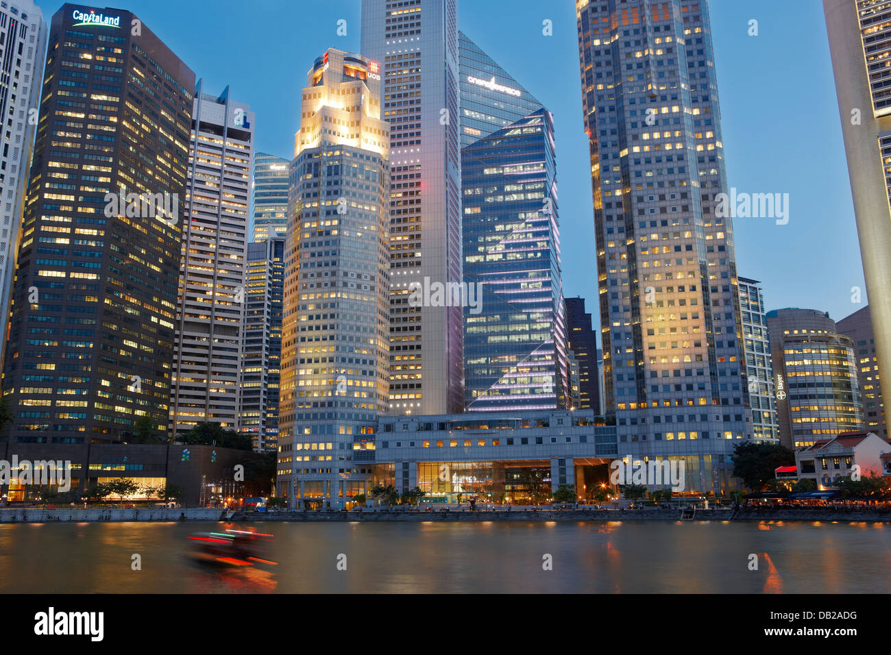Grattacieli nel distretto centrale degli affari di Singapore. Foto Stock