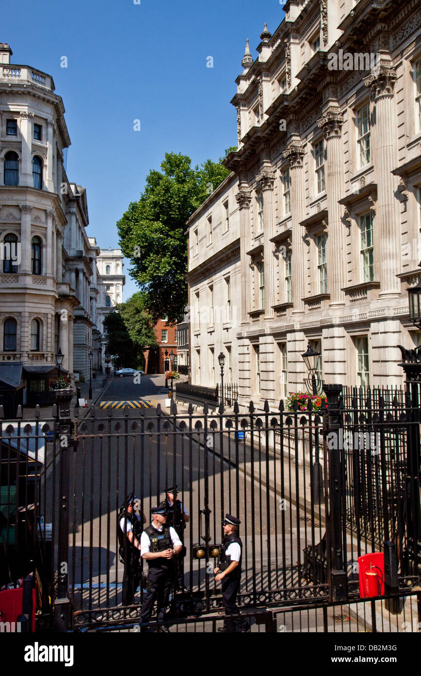 Downing Street (residenza del Primo Ministro britannico) di Londra - Inghilterra Foto Stock