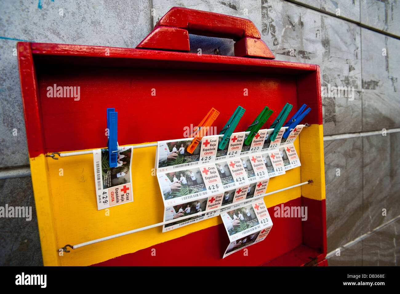 Croce Rossa spagnola di biglietti della lotteria .Ceuta . Il nord africa. Foto Stock