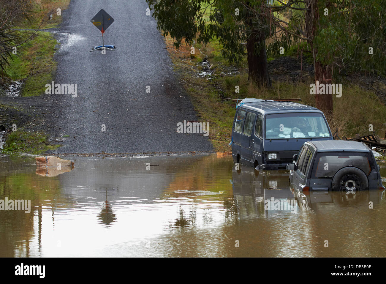 Inondati Castleton Street, Allanton, Taieri pianure, vicino a Dunedin, Isola del Sud, Nuova Zelanda Foto Stock