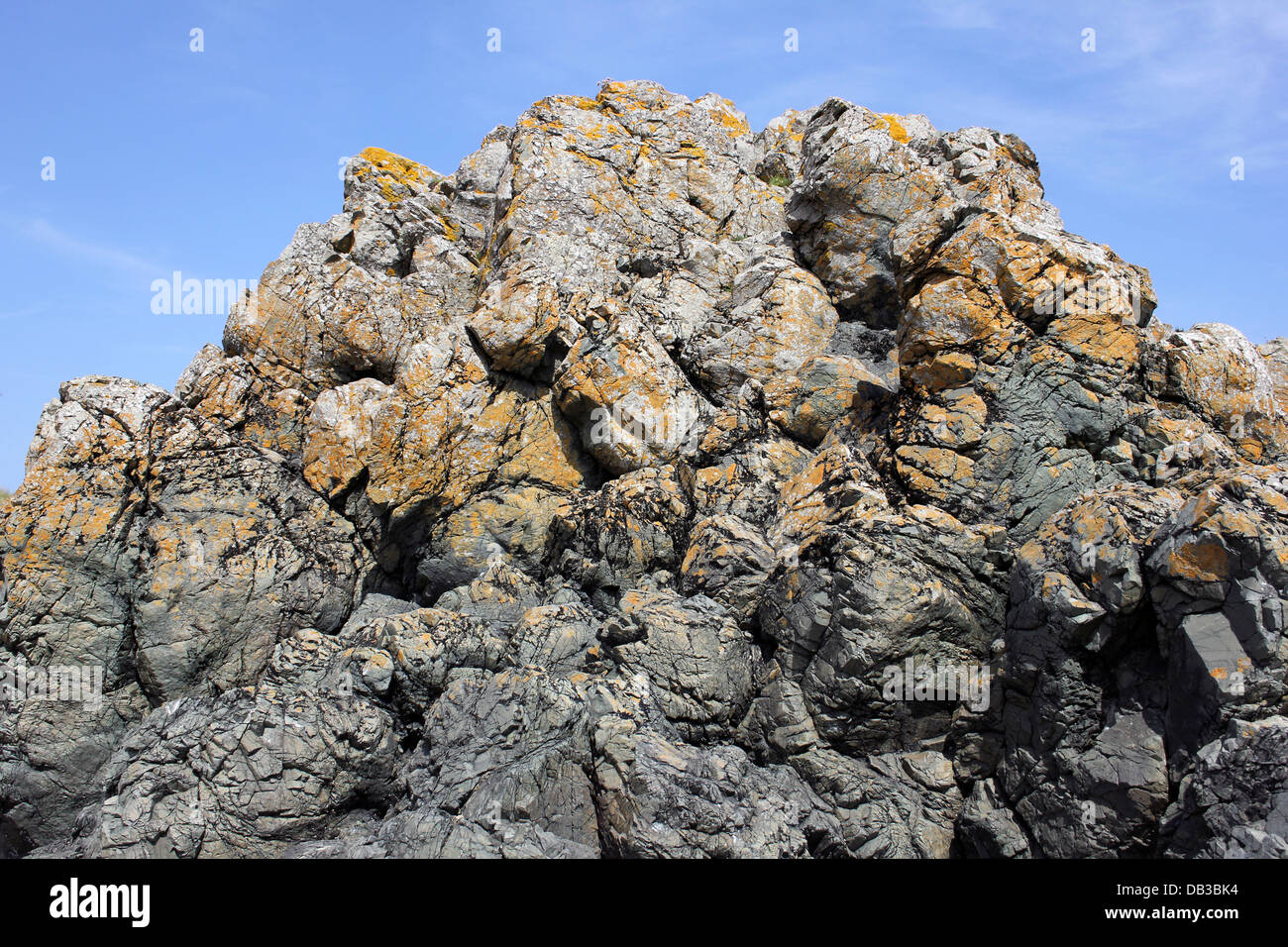 Cuscino basaltiche sulla lava Llanddwyn Island, Anglesey Foto Stock