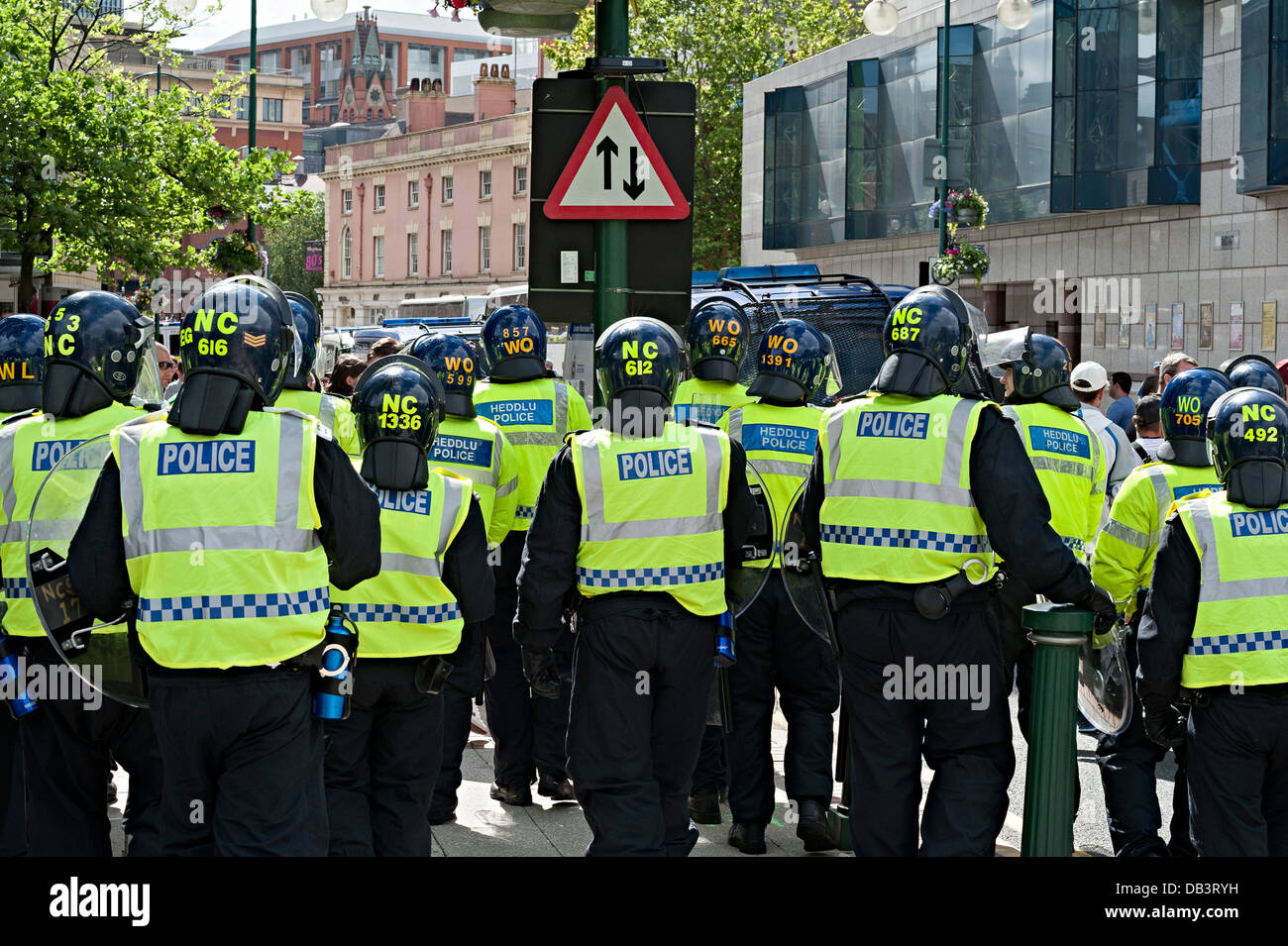 Difesa inglese league protesta edl birmingham 20 luglio 2013 Riot Police Foto Stock