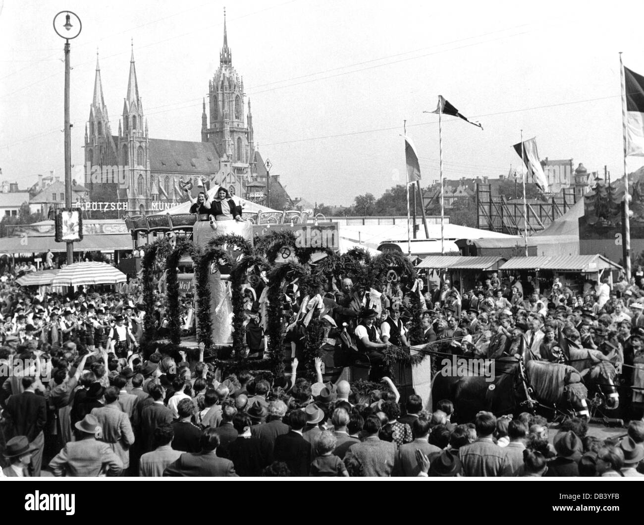 Geografia / viaggio, Germania, Monaco, Oktoberfest, processione dei signori, anni 50, , diritti aggiuntivi-clearences-non disponibile Foto Stock