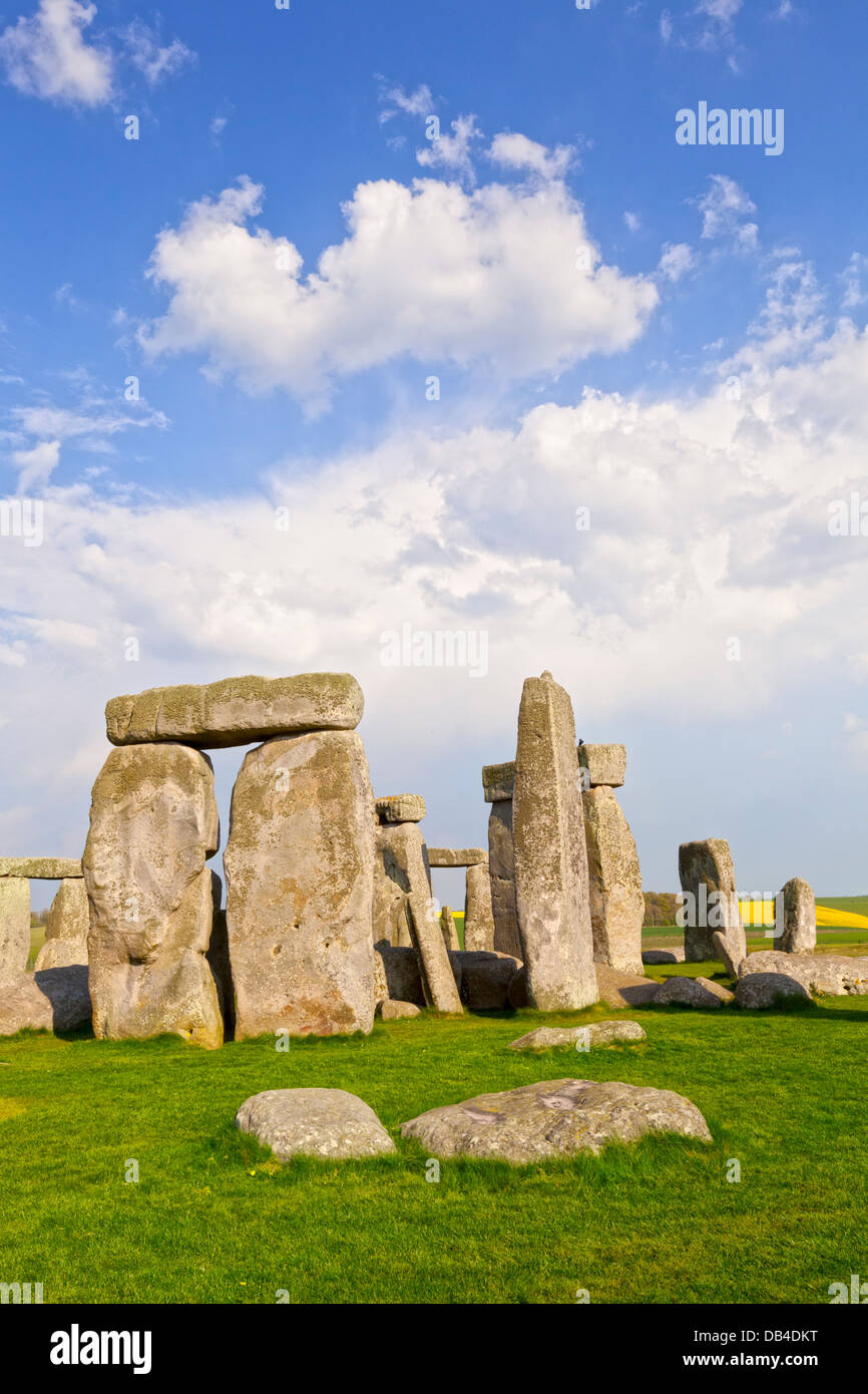 Stonehenge Stone Circle, Wiltshire, Inghilterra - parte del famoso Stonehenge monumento megalitico nel Wiltshire... Foto Stock