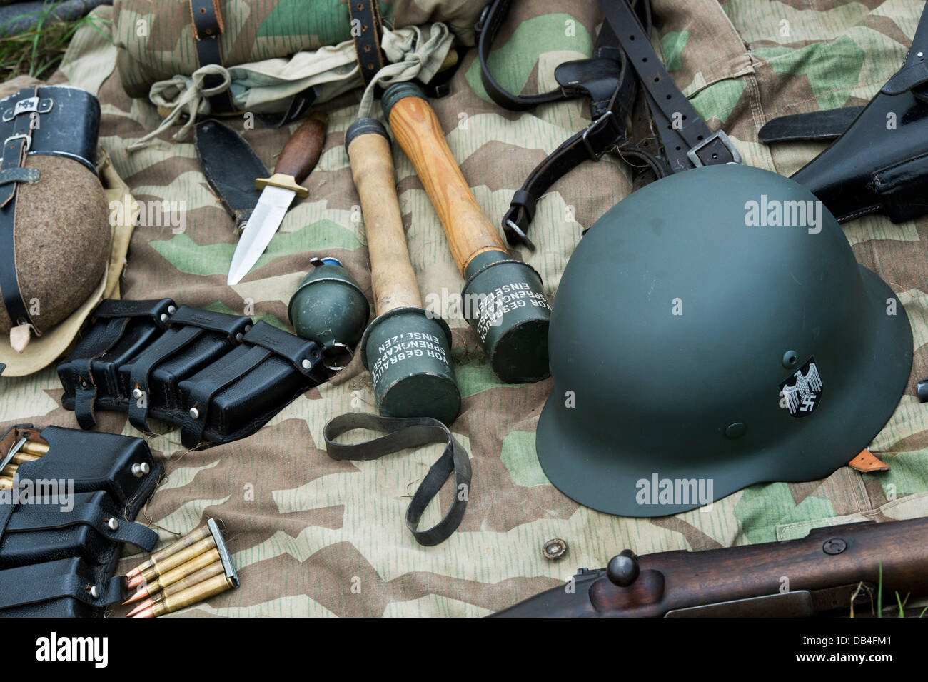 WW2 esercito tedesco attrezzature militari Foto Stock WW2 esercito tedesco attrezzature militari Foto Stock