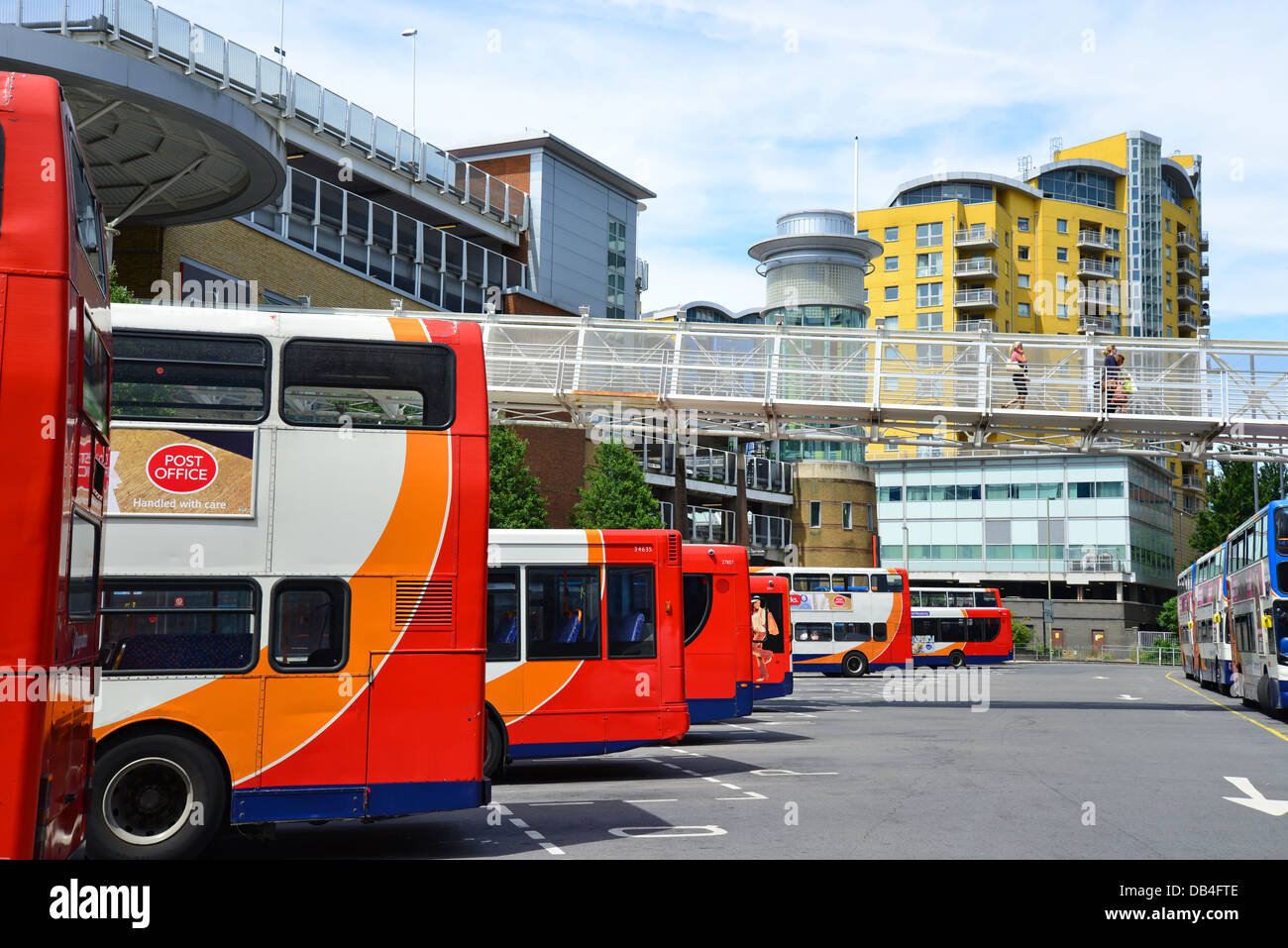 Stagecoach Hampshire, dalla stazione degli autobus in modo Festival, Basingstoke, Hampshire, Inghilterra, Regno Unito Foto Stock