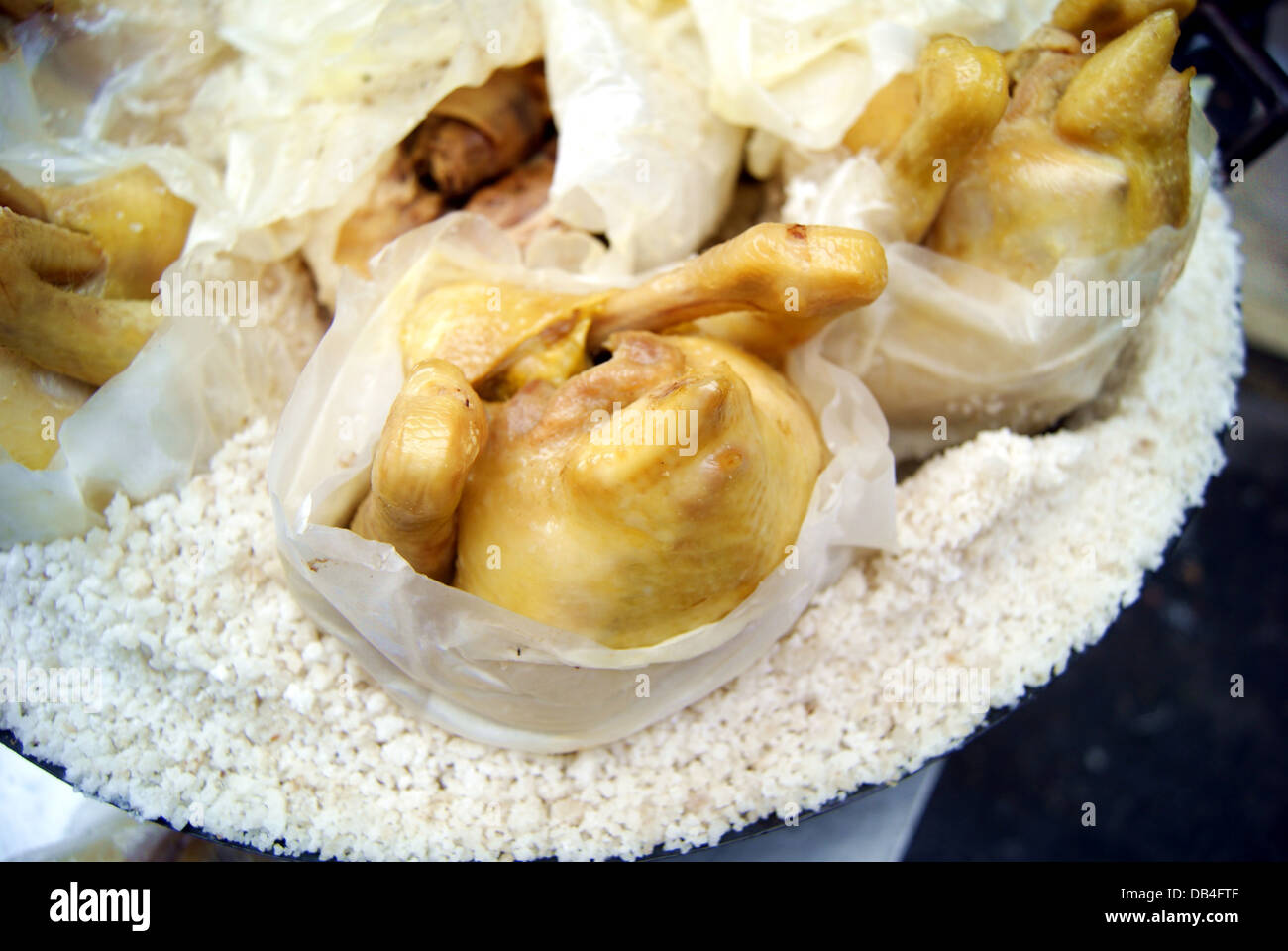 Il sale il pollo al forno, cinese il cibo è delizioso. Foto Stock