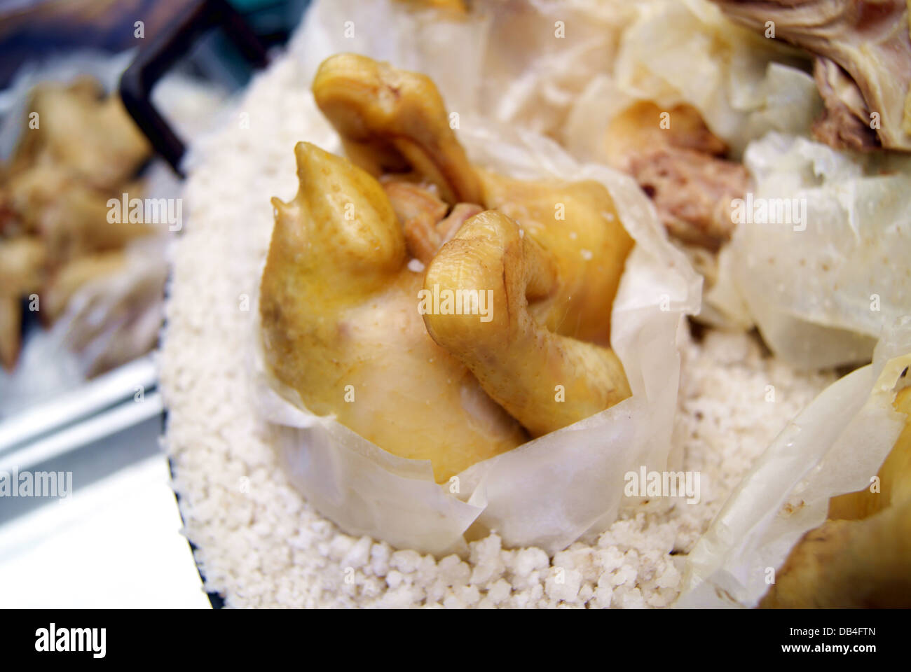 Il sale il pollo al forno, cinese il cibo è delizioso. Foto Stock