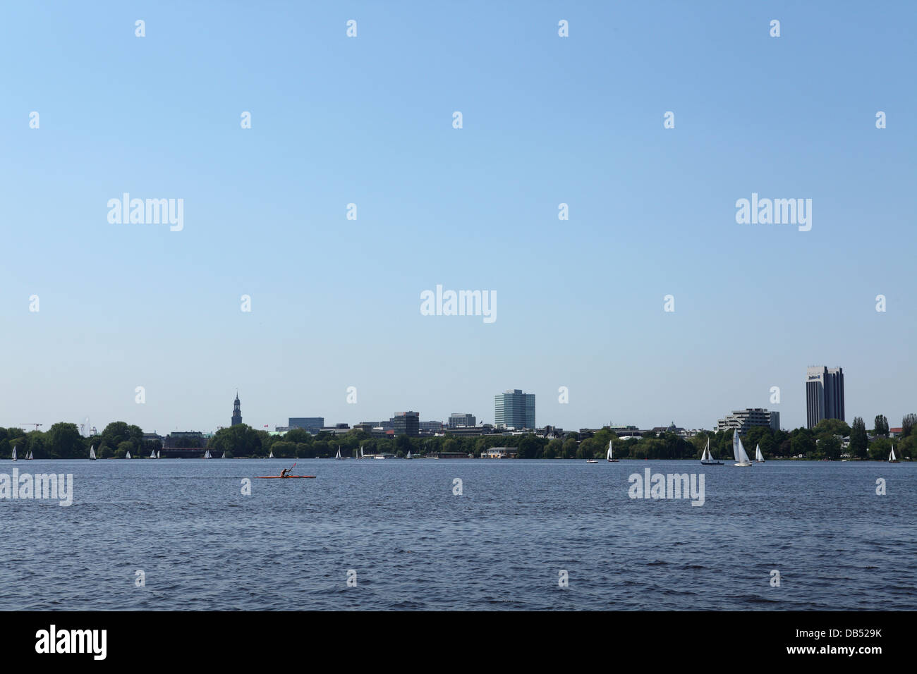L'Alster esterno (lago Aussenalster) di Amburgo, Germania. Foto Stock