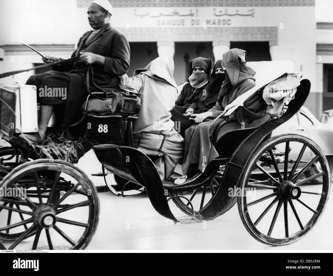 Geografia / viaggio, Marocco, Marrakech, trasporto, cocchiere con passeggeri, circa 1964, diritti aggiuntivi-clearences-non disponibile Foto Stock