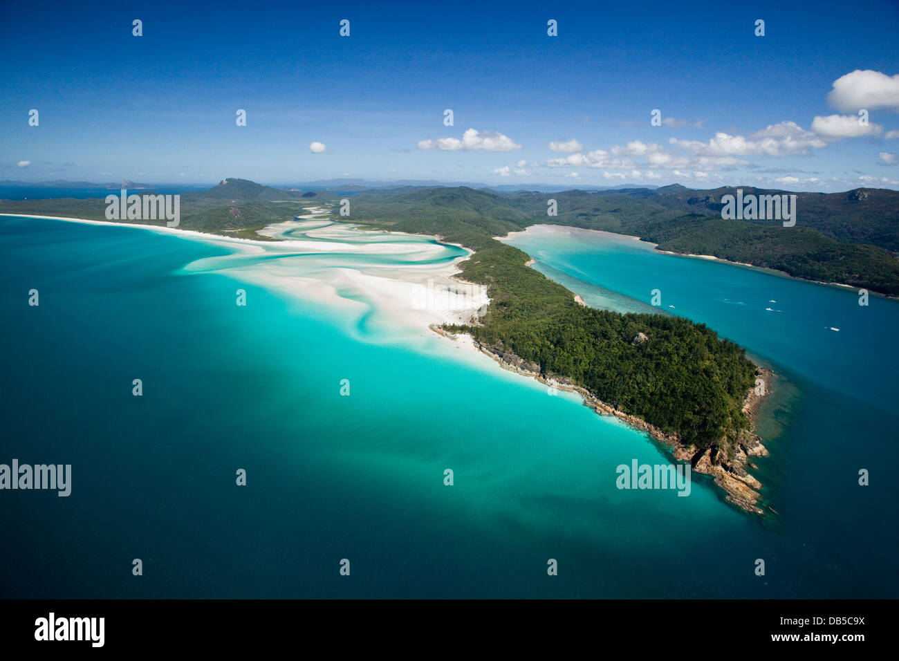 Vista aerea della linguetta punto, Collina di ingresso e di Whitehaven Beach. Whitsunday Island, Whitsundays, Queensland, Australia Foto Stock