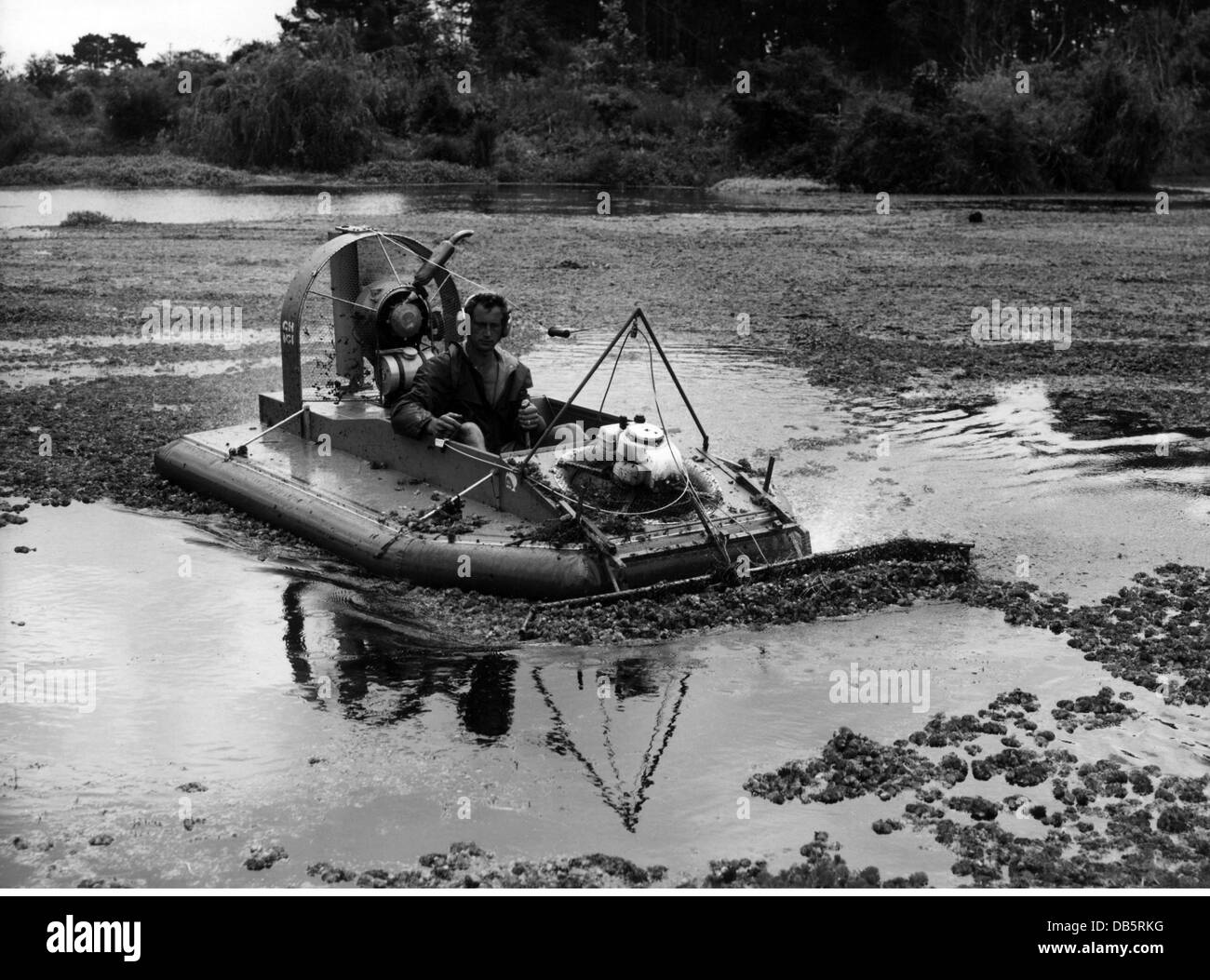 Trasporto / trasporto, navigazione, barche, veicolo con cuscino d'aria, Kit Hovercraft, prodotto da Commercial Hovercraft Industries Ltd., Auckland, Nuova Zelanda, circa 1960, diritti aggiuntivi-clearences-non disponibile Foto Stock