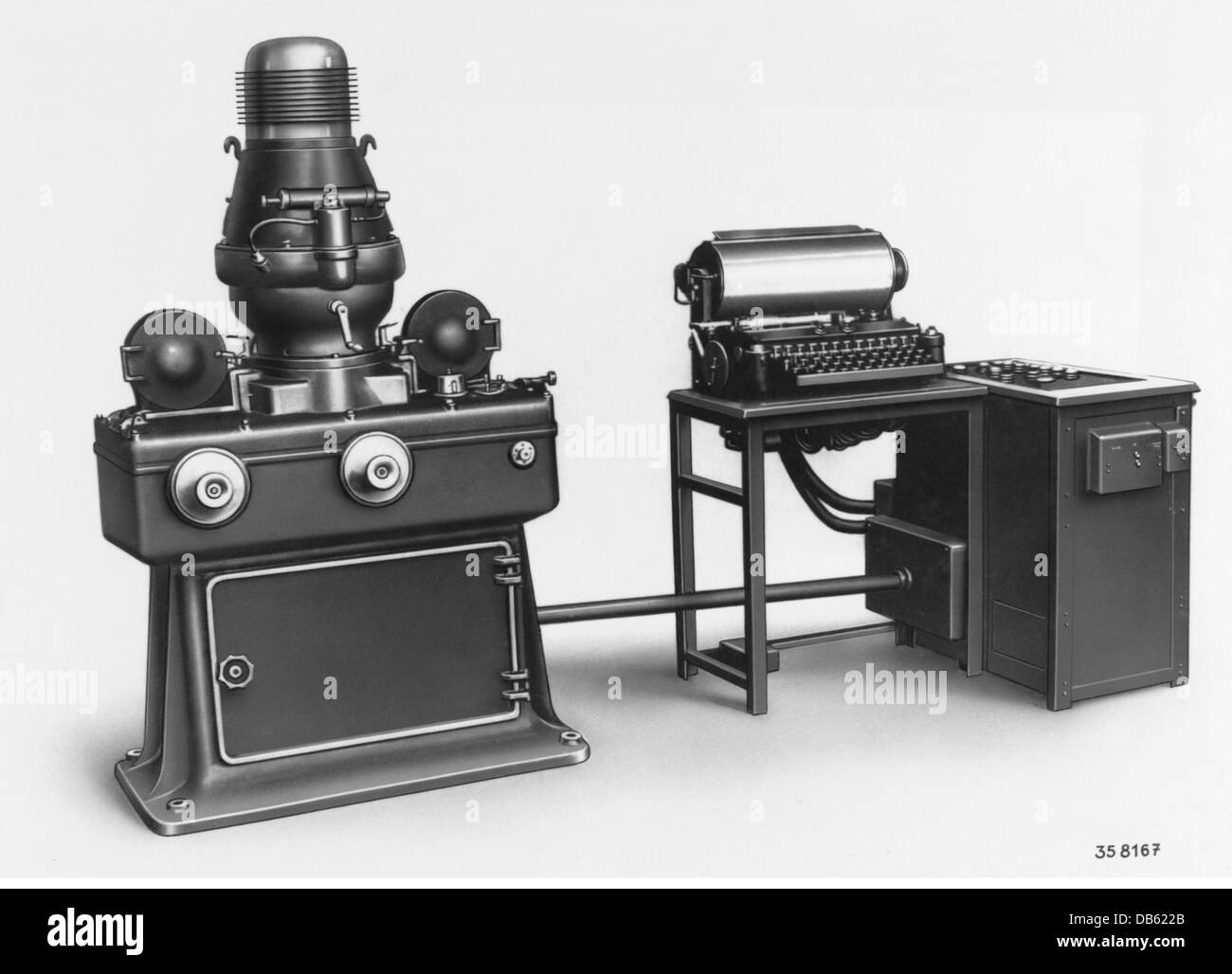 Tecnica, tipografia, macchina per filmsetting, inventata da Edmund Uher, 1930, Additional-Rights-Clearences-Not Available Foto Stock