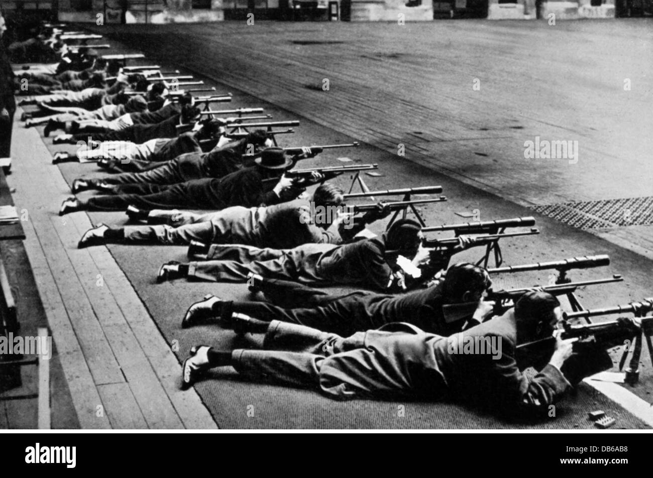 Sport, tiro, fucile a bore piccolo, concorso in Alexandra Palace, Londra, 1936, diritti aggiuntivi-clearences-non disponibile Foto Stock