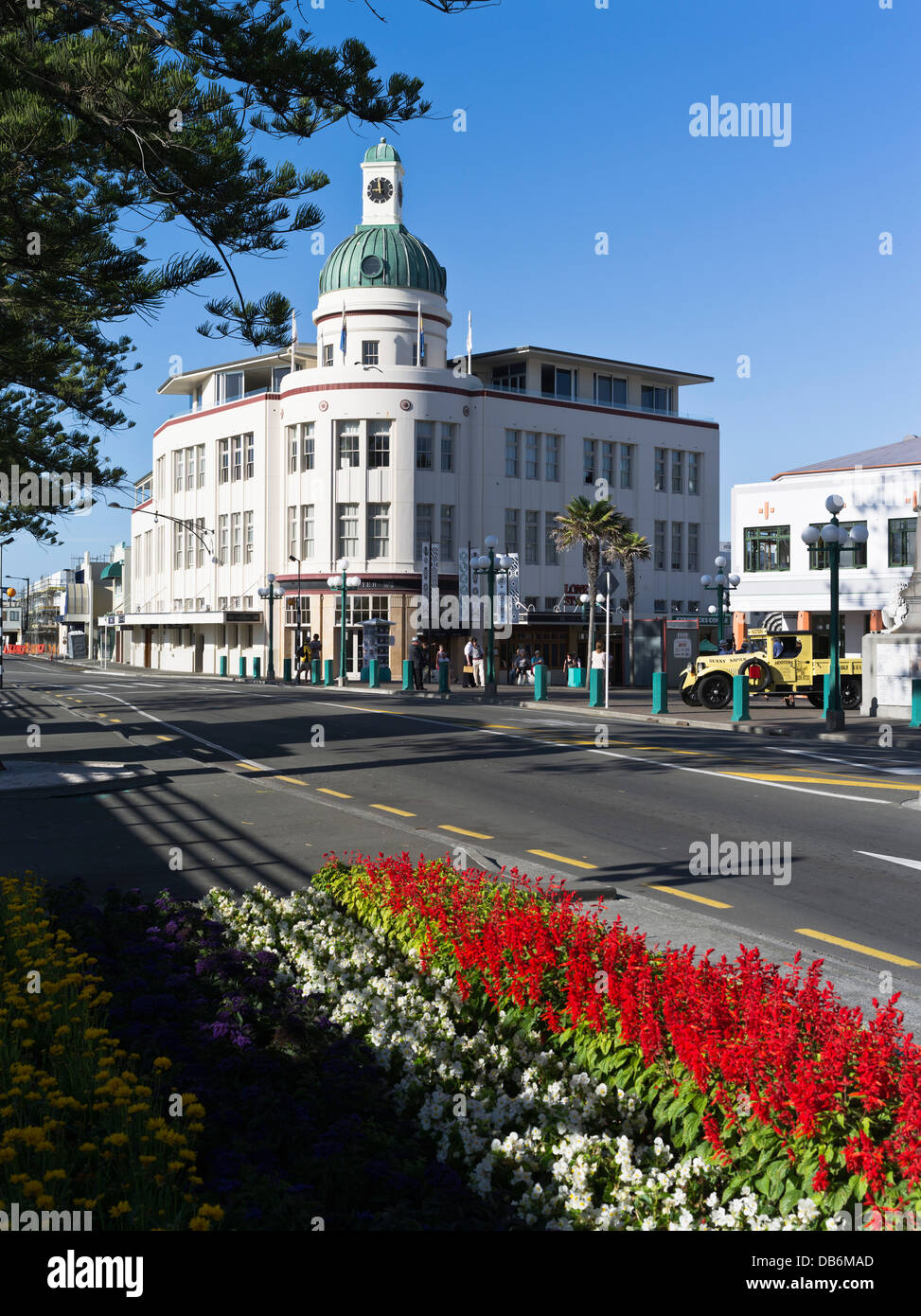 Dh Marine Parade Napier, Nuova Zelanda Art Deco la cupola TG edificio in stile spogliato edifici classici esterno Foto Stock