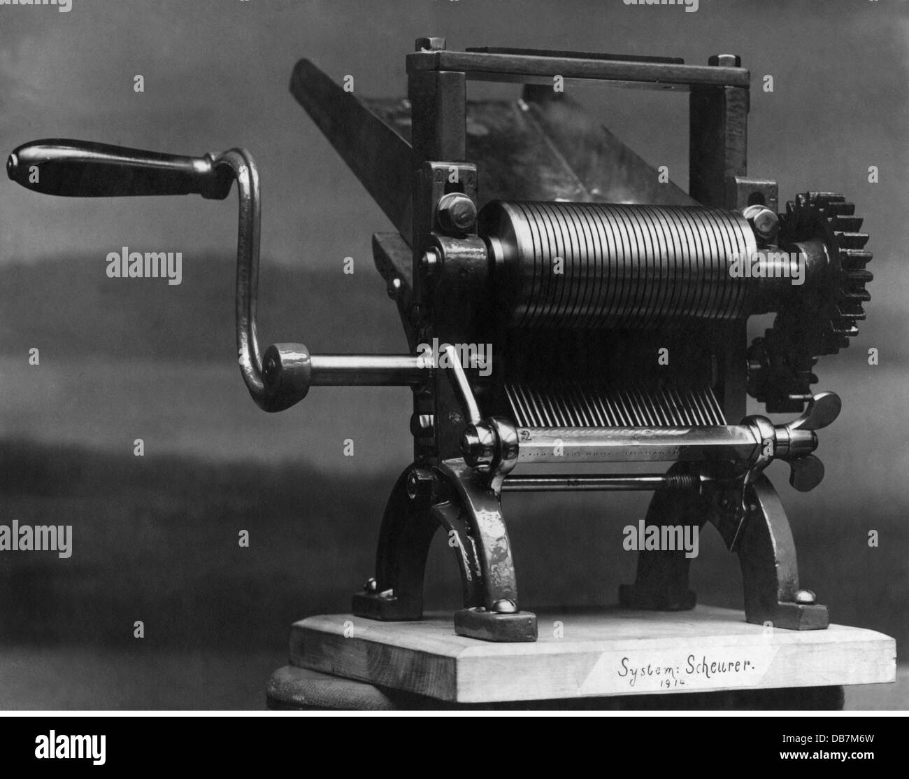 Casa, cucina e utensili da cucina, macchina per pasta, System Scheurer, 1914, diritti-aggiuntivi-non-disponibili Foto Stock