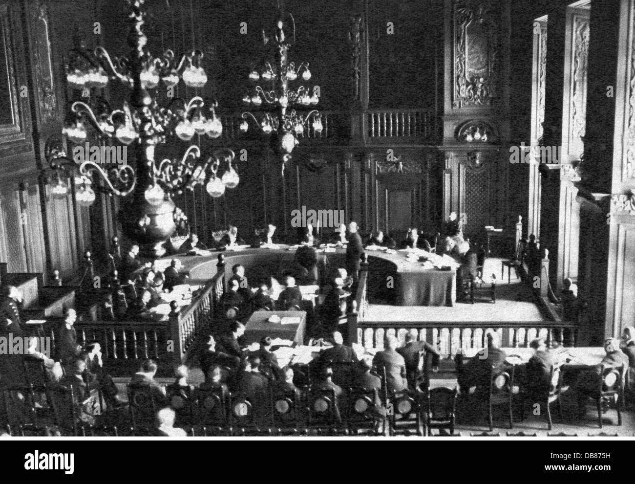 giustizia, cause, processi di Lipsia, procedimenti giudiziari, Corte suprema del Reich tedesco, Lipsia, anni venti, da: ünchner Illustrierte, München, 1957, diritti aggiuntivi-clearences-non disponibili Foto Stock