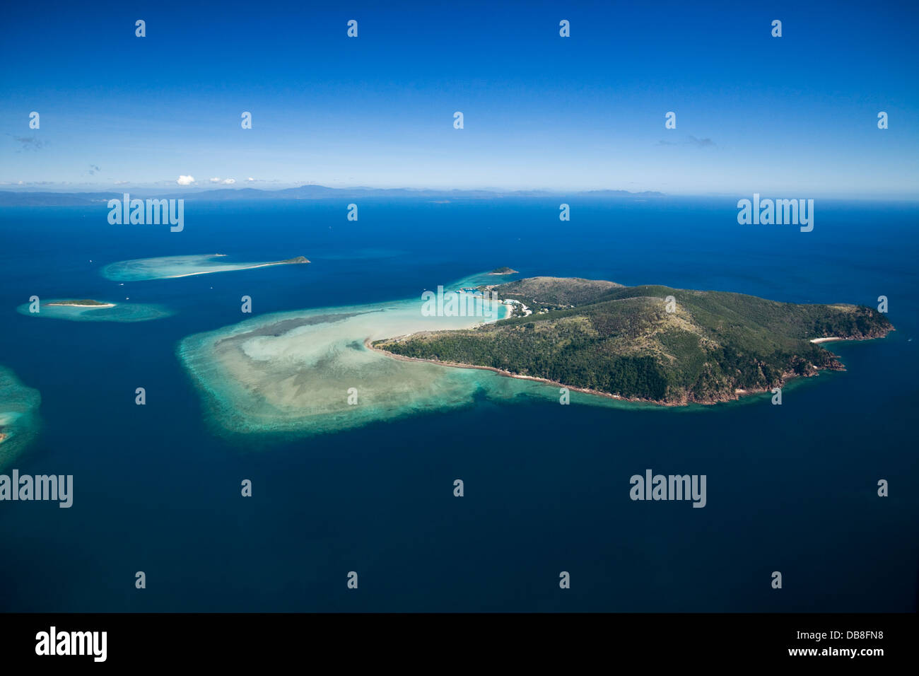 Vista aerea di Hayman Island - un'isola privata più noto per i suoi resort di lusso. Whitsunday Islands, Queensland, Australia Foto Stock