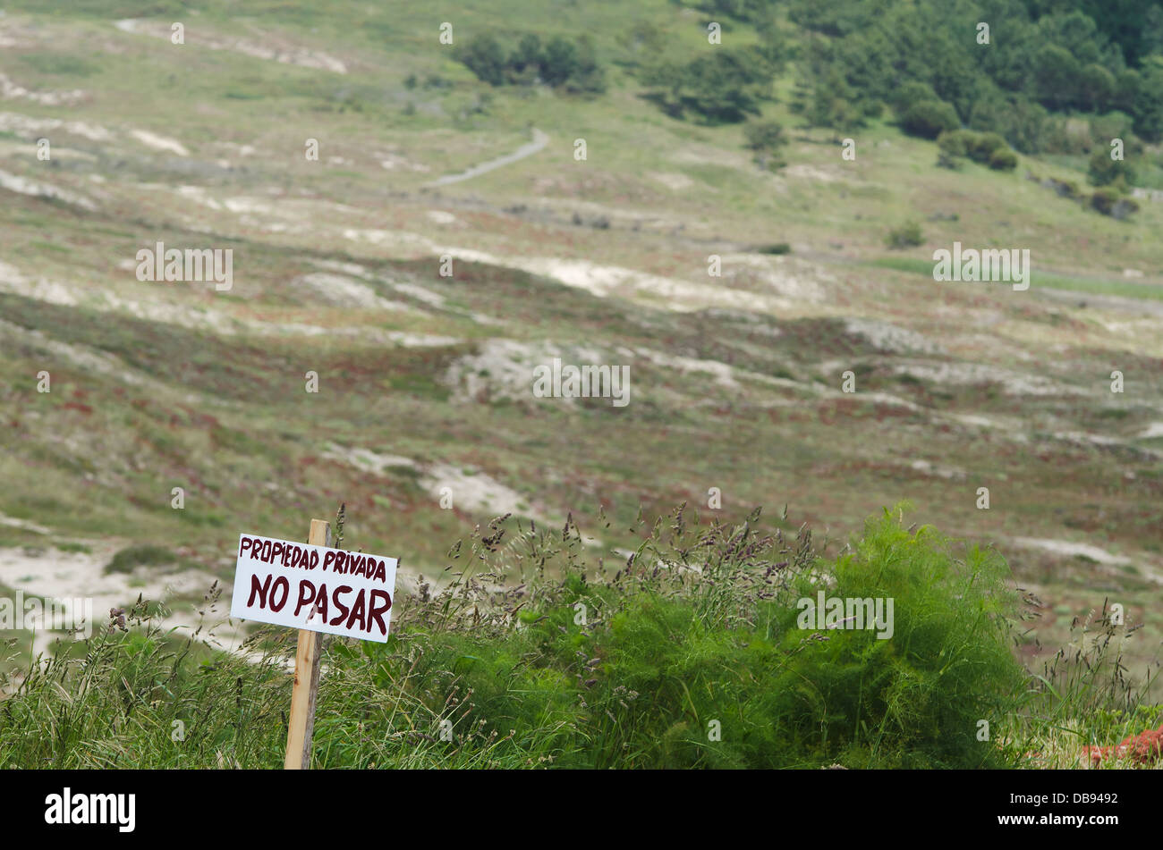 Cartello in legno , la proprietà privata, non spendere Foto Stock