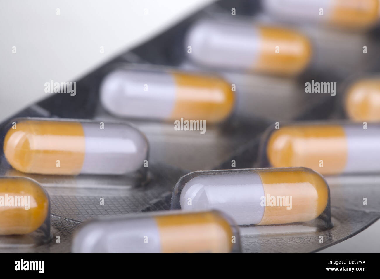 Dettaglio Closeup shot di compressa in pillole in blister, con una profondità di campo ridotta Foto Stock