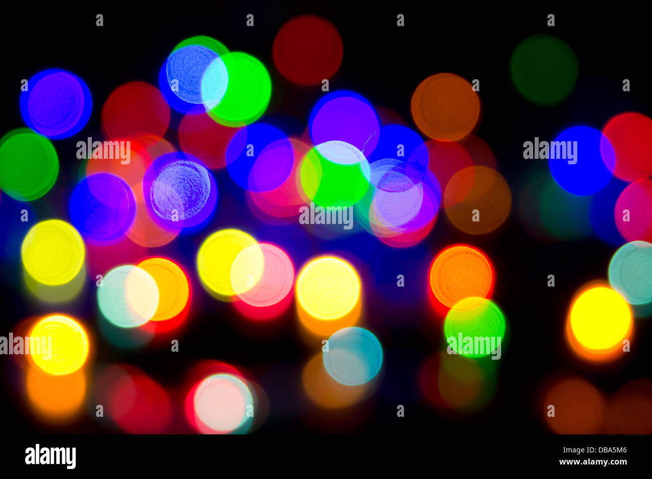 Defocalizzata bokeh di immagine colorata di natale luci fairy Foto Stock