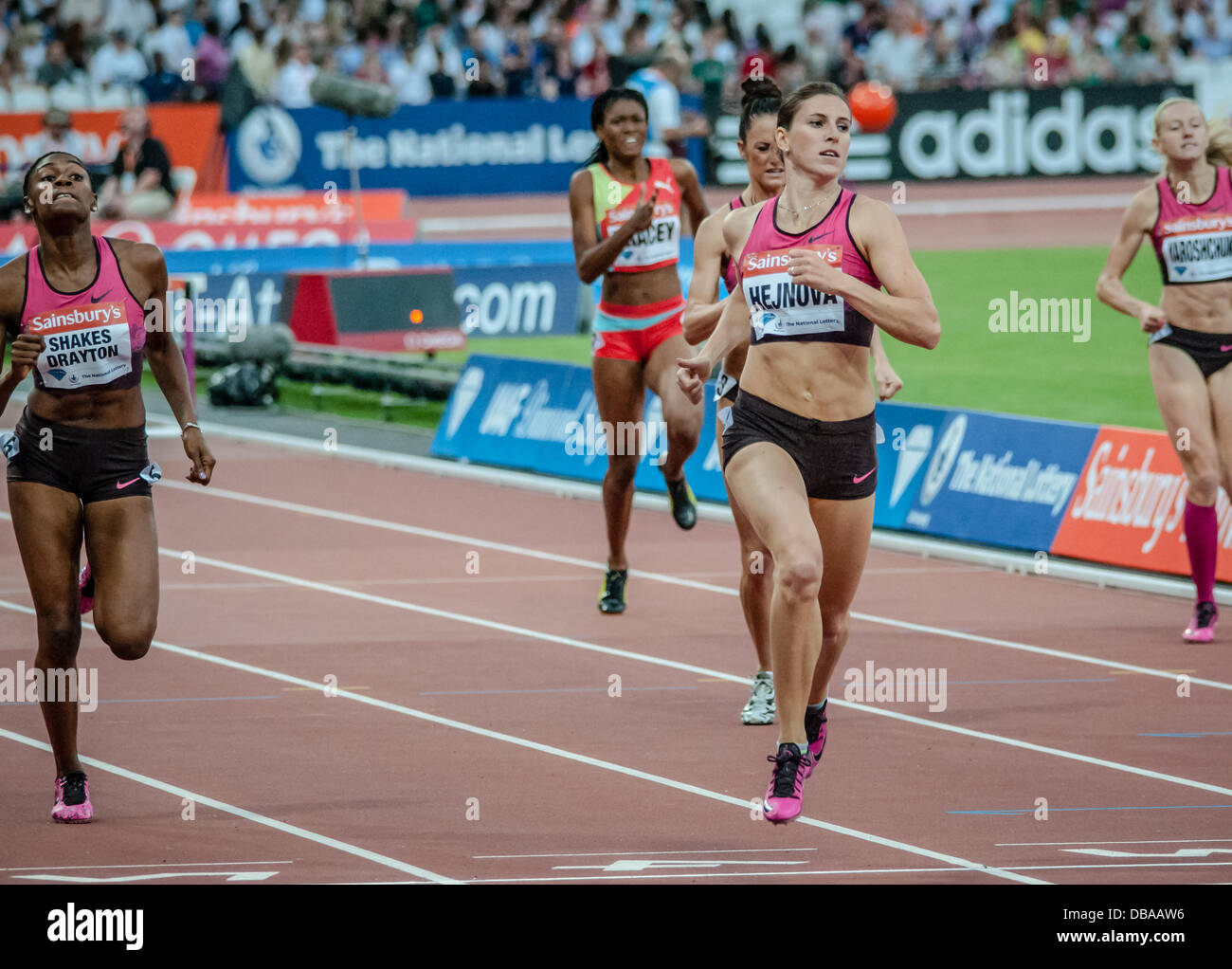 Zuzana Hejnova vince le Donne 400m ostacoli durante la Sainsbury's Anniversario giochi presso la Queen Elizabeth Olympic Park Stadium di Londra del luglio 26th, 2013, REGNO UNITO Foto Stock