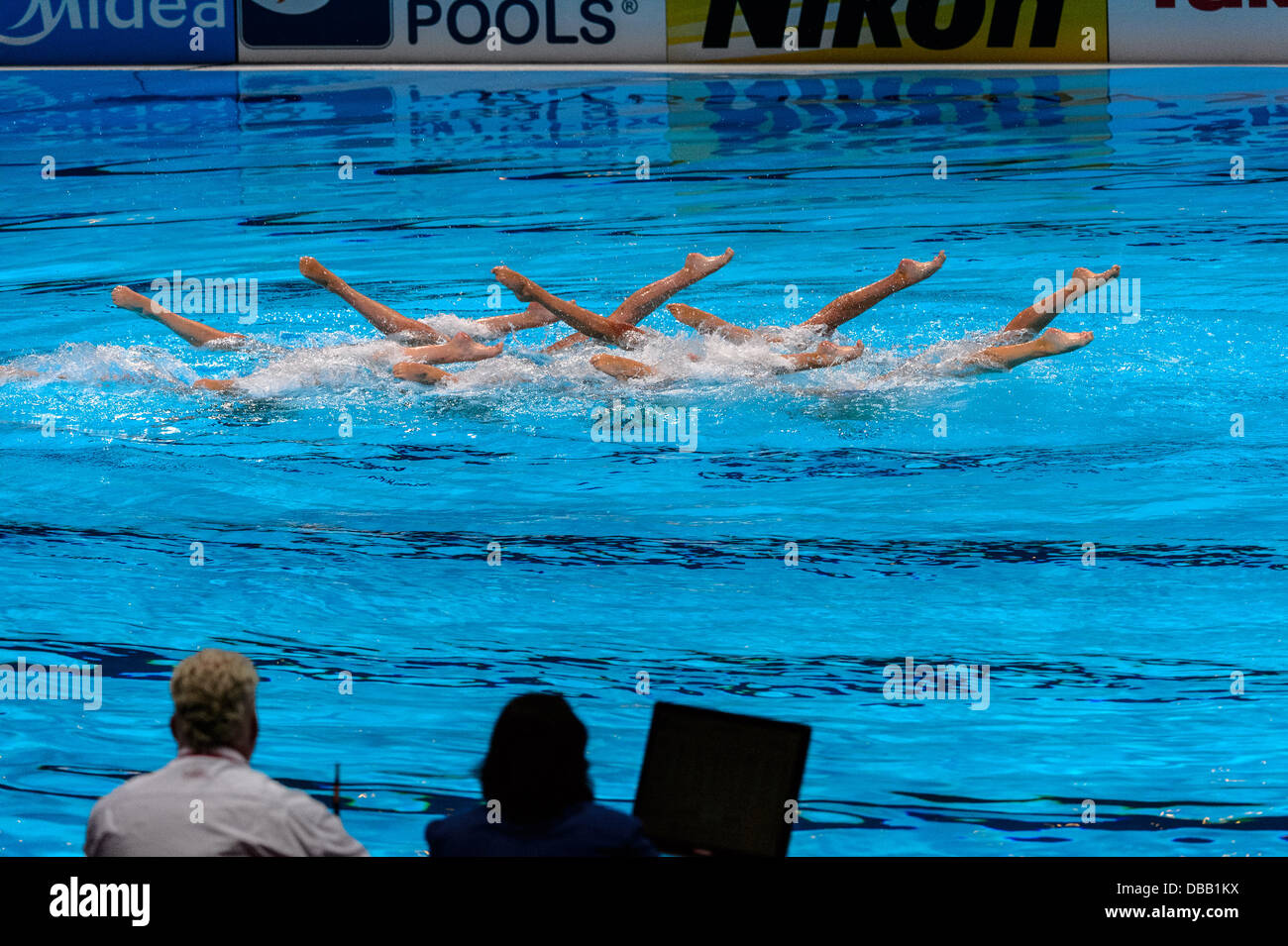Barcellona, Spagna. 26 Luglio 2013: grande team di Britains compete nel nuoto sincronizzato Team libero finali di routine alla XV Campionati del Mondo di nuoto FINA A Barcellona Credito: matthi/Alamy Live News Foto Stock