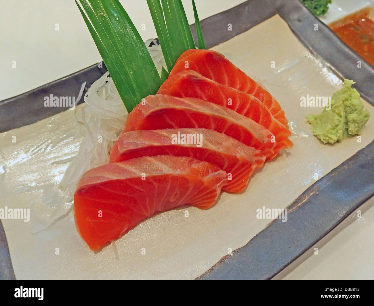 Fette di grassi grezzi (Salmone Salmone sashimi) Foto Stock