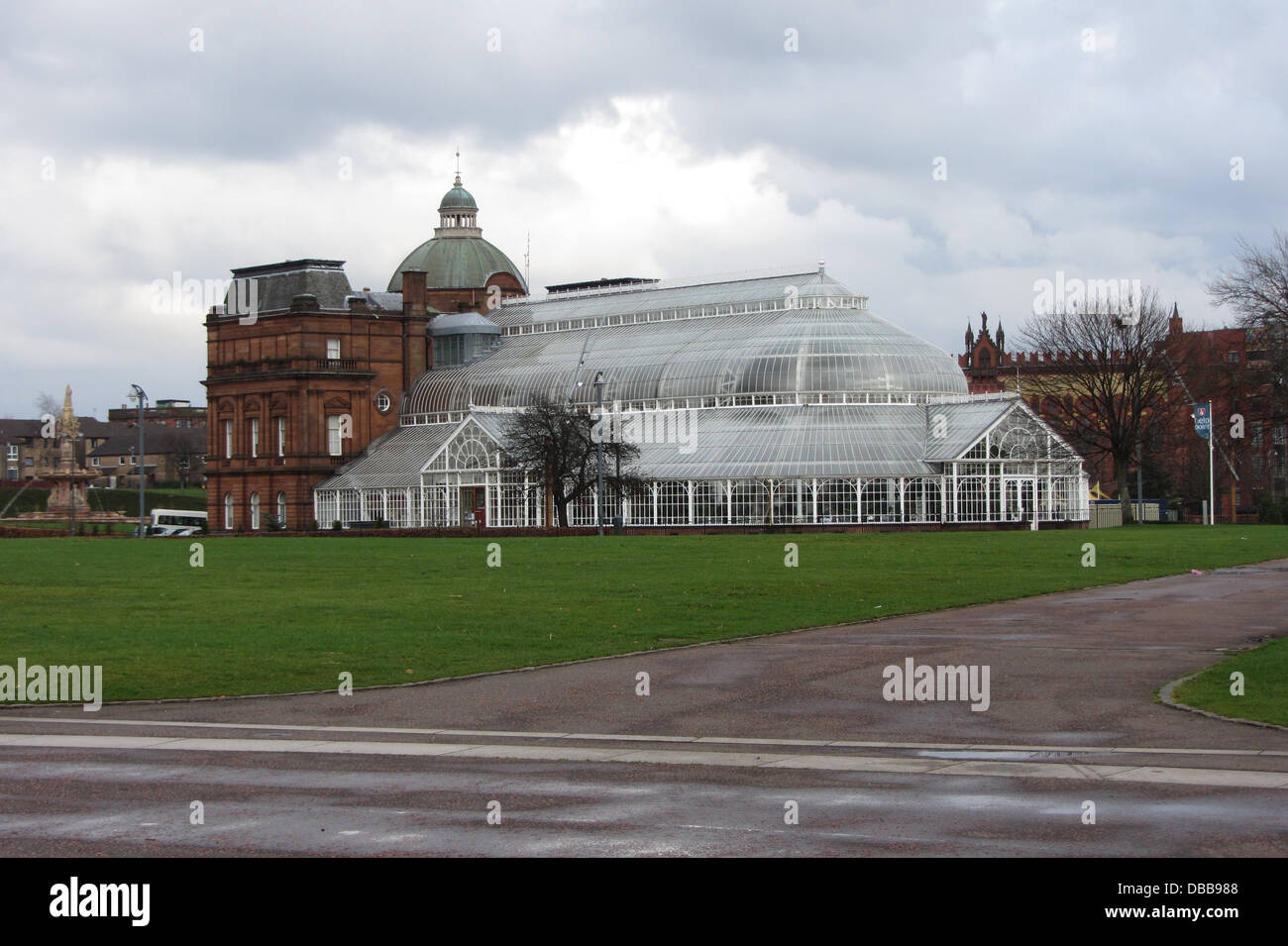 Palazzo del Popolo e giardini invernali, verde di Glasgow, Glasgow Foto Stock