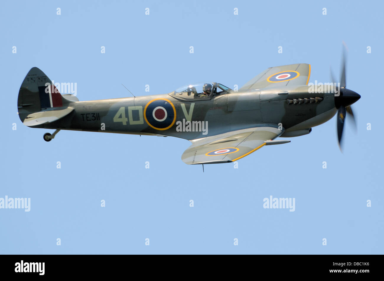 Spitfire. Royal Air Force RAF Battle of Britain Memorial Flight Supermarine Spitfire LF XVIe TE311. Combattente della seconda guerra mondiale Foto Stock