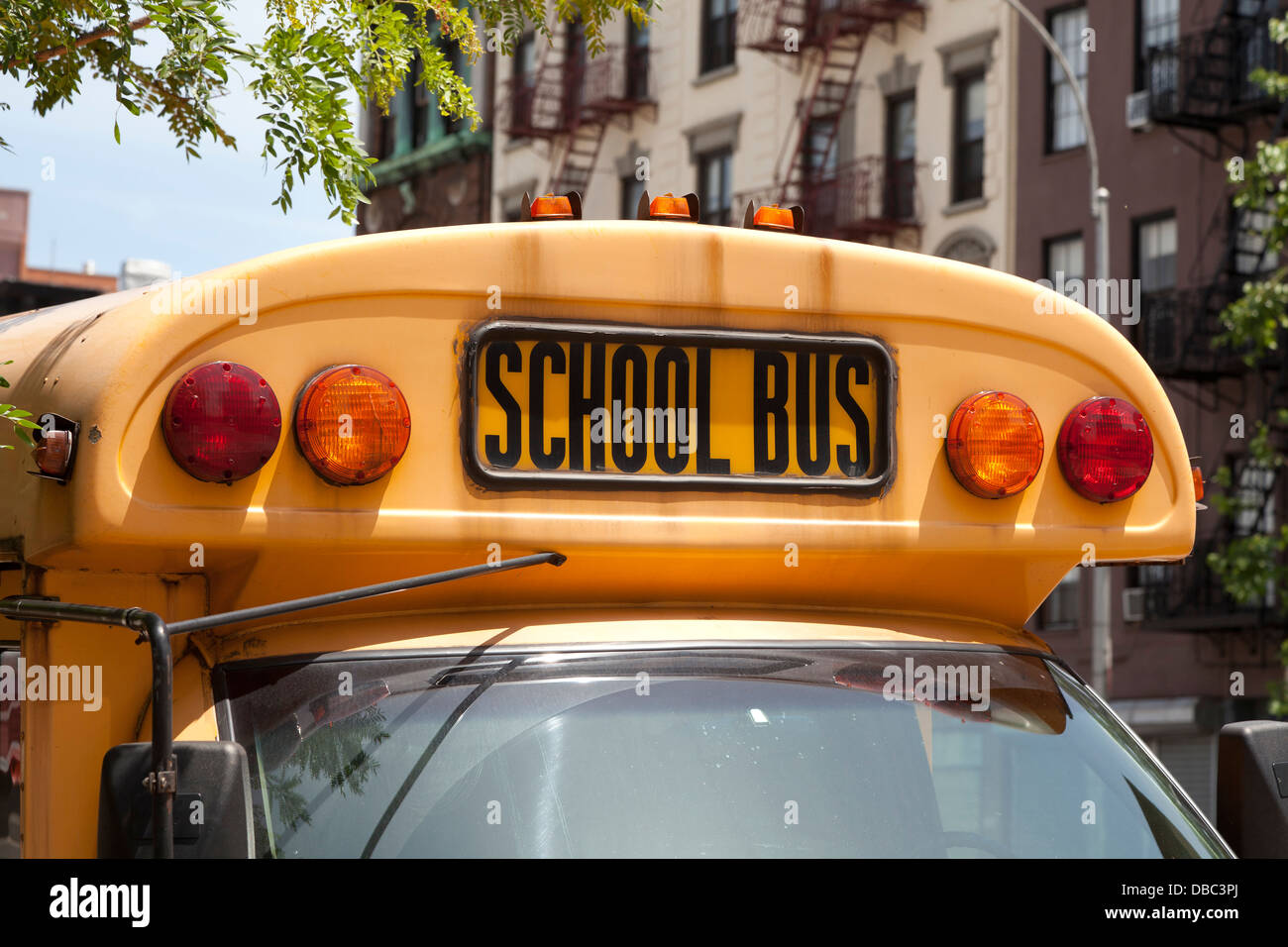 Parte anteriore di un schoolbus in New York City. Foto Stock