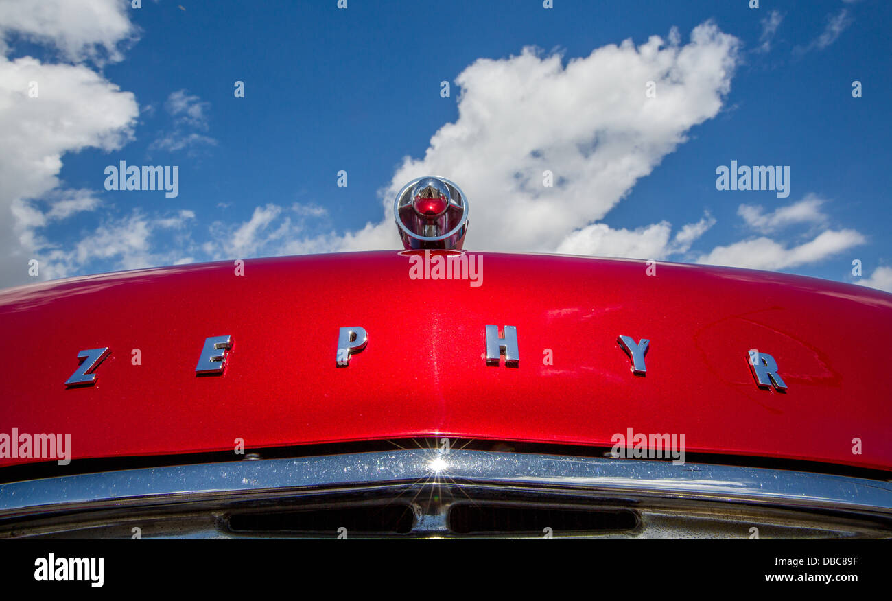 28/07/2013 Zephyr auto a sud orientale e classico veicolo Vintage Club di Londra a Southend Classic Car Run Foto Stock