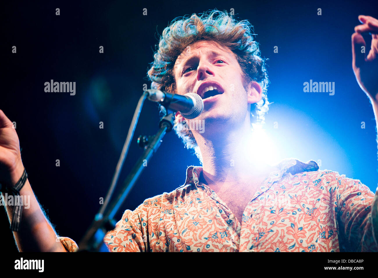 Malmesbury, Regno Unito. 28 Luglio, 2013. Premio Mercurio nominato Sam Lee suona al festival Womad in Charlton Park vicino a Malmesbury nel Wiltshire. Il world music festival attira quasi 40.000 persone alla posizione rurale. Credito: Adam Gasson/Alamy Live News Foto Stock