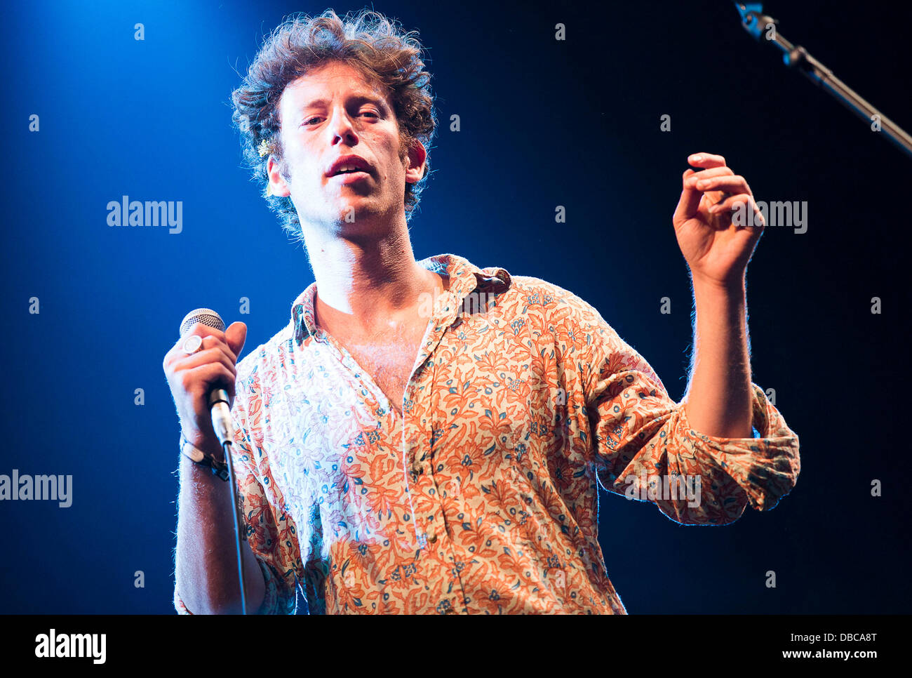 Malmesbury, Regno Unito. 28 Luglio, 2013. Premio Mercurio nominato Sam Lee suona al festival Womad in Charlton Park vicino a Malmesbury nel Wiltshire. Il world music festival attira quasi 40.000 persone alla posizione rurale. Credito: Adam Gasson/Alamy Live News Foto Stock