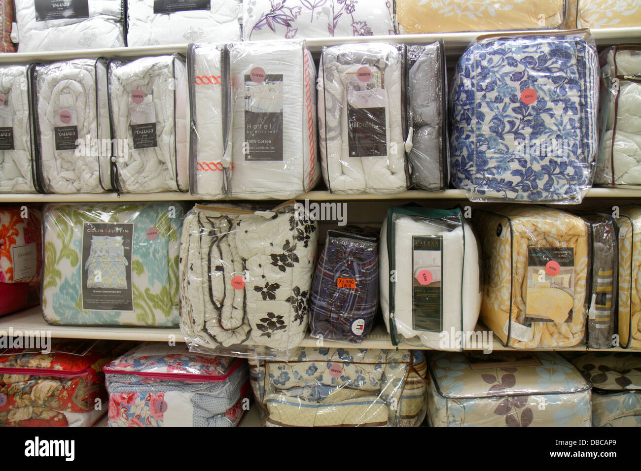 Miami Florida,Aventura,Marshalls Home Goods,discount,vendita vendita marche,vendita,biancheria,da,letto,Ricerchiamo FL130720244 Foto Stock