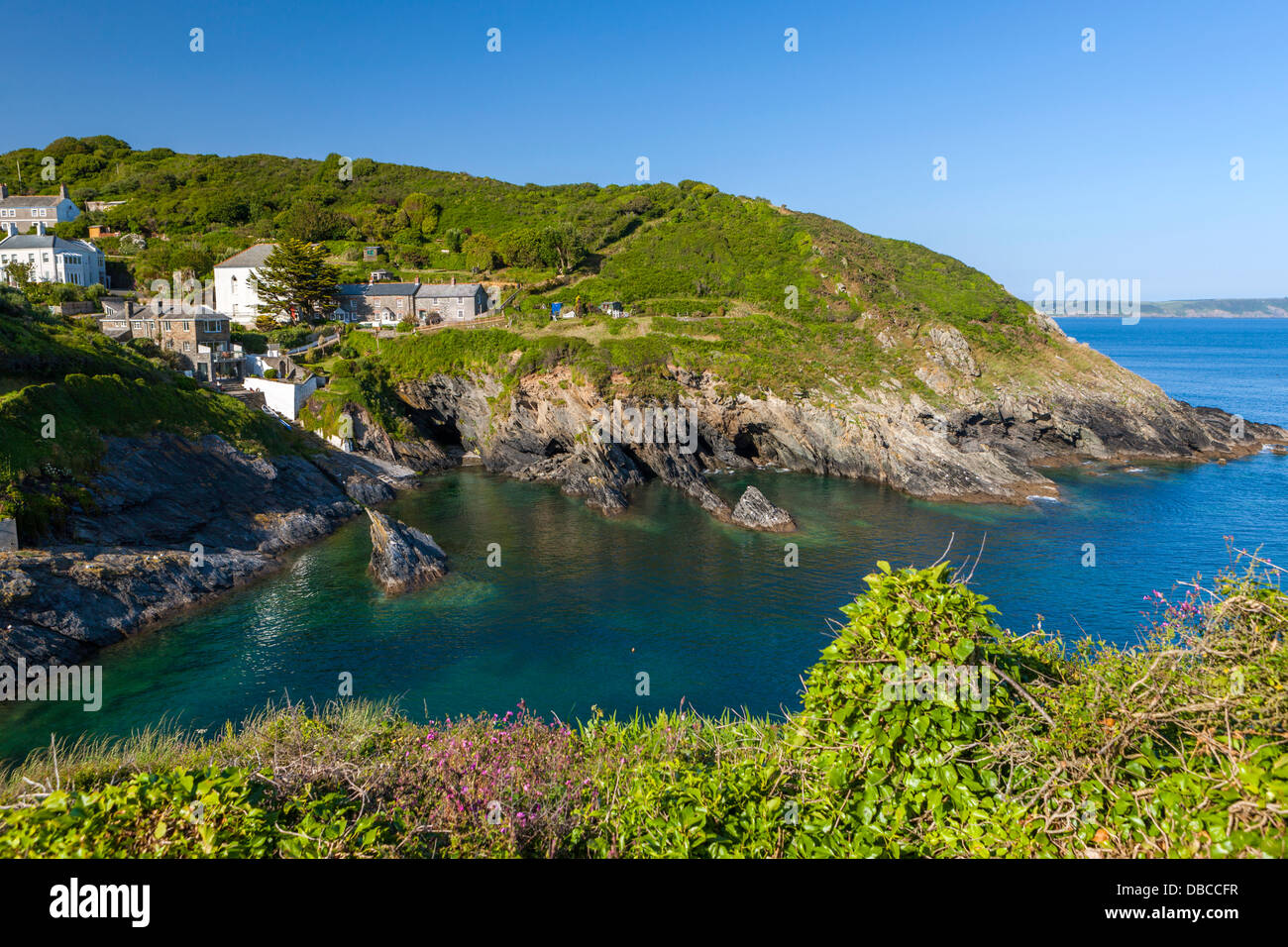 Il Cornish villaggio costiero di Portloe, sud della Cornovaglia,, England, Regno Unito, Europa. Foto Stock