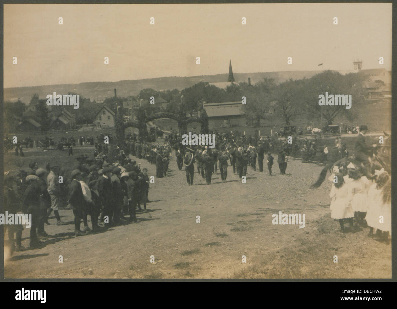 La ricezione del Delegato Pontificio, Chatham, New Brunswick, 8 giugno 1914 (HS -2893985-10B) Foto Stock