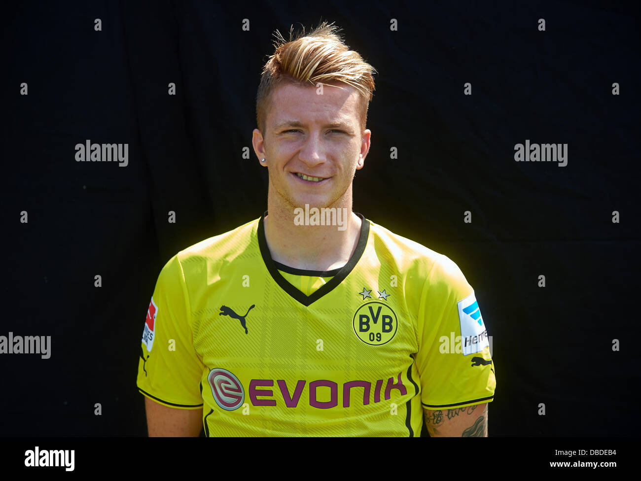 Marco Reus della Bundesliga tedesca club Borussia Dortmund durante il photocall ufficiale per la stagione 2013-14 il 9 di luglio 2013 al BVB allenamento a Dortmund (Renania settentrionale-Vestfalia). Foto: Bernd Thissen/dpa Foto Stock