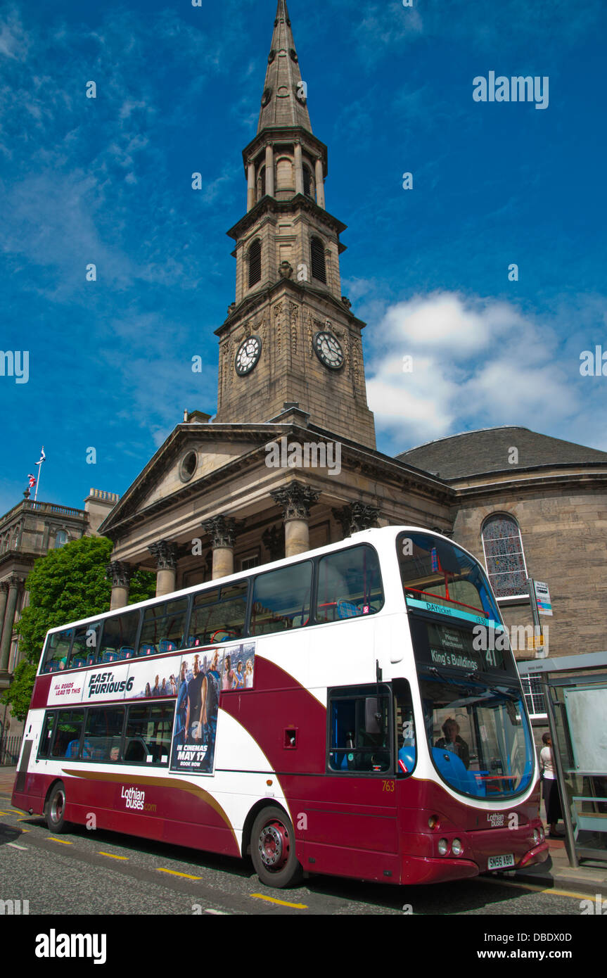 I mezzi di trasporto pubblico bus George Street Edinburgh central Scozia Gran Bretagna UK Europa Foto Stock