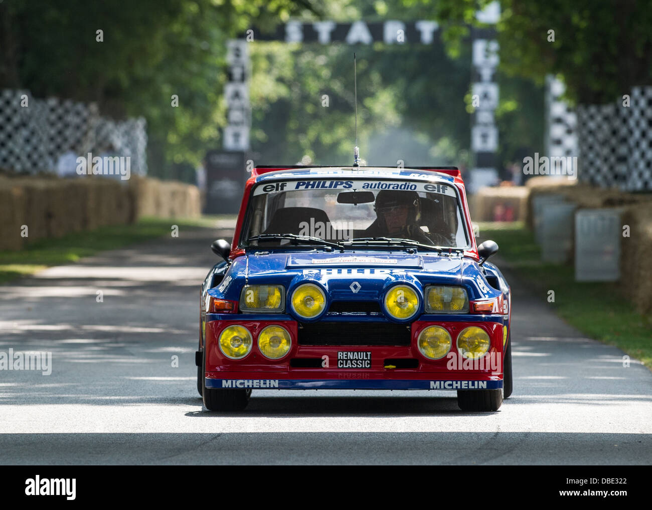 Chichester, Regno Unito - Luglio 2013: Renault 5 Maxi Turbo in azione al Festival di Goodwood di velocità sulla luglio 13, 2013. Foto Stock